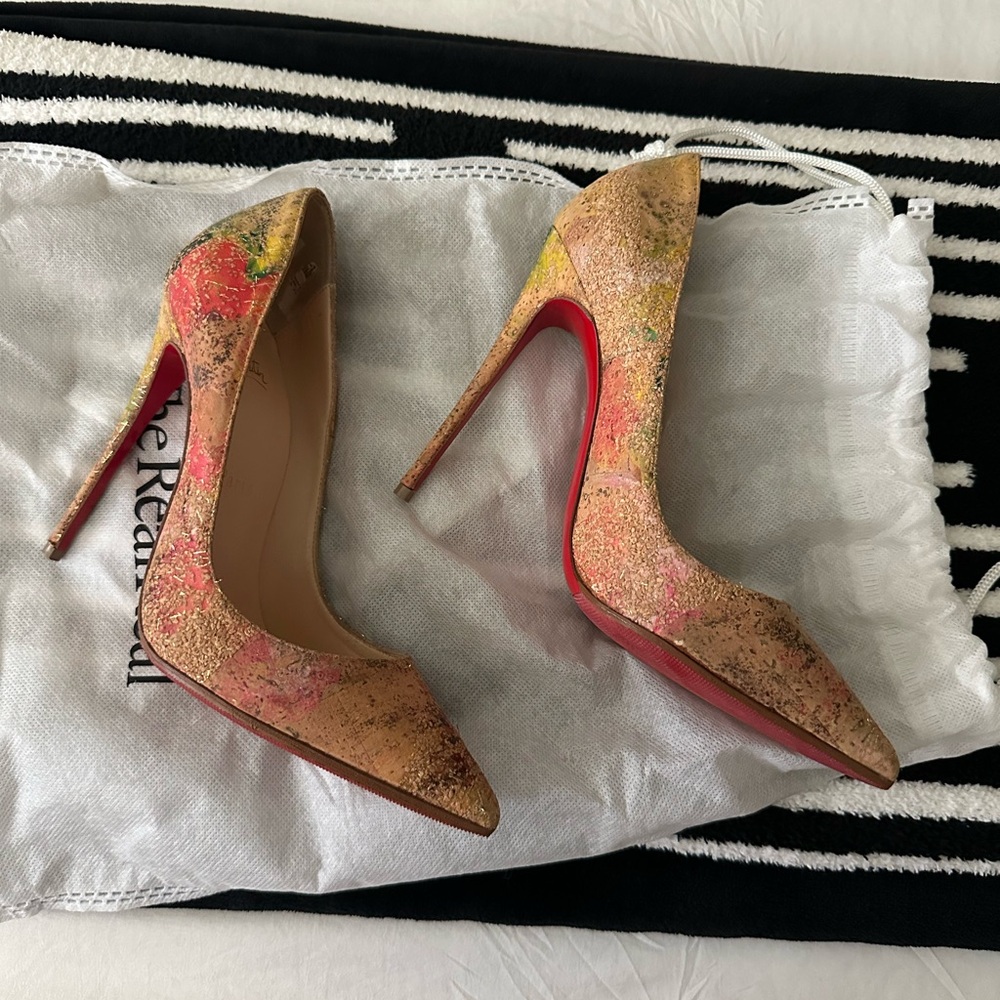 CHRISTIAN LOUBOUTIN 
Cork Bloom Print So Kate 120 Pumps 36 Multicolor